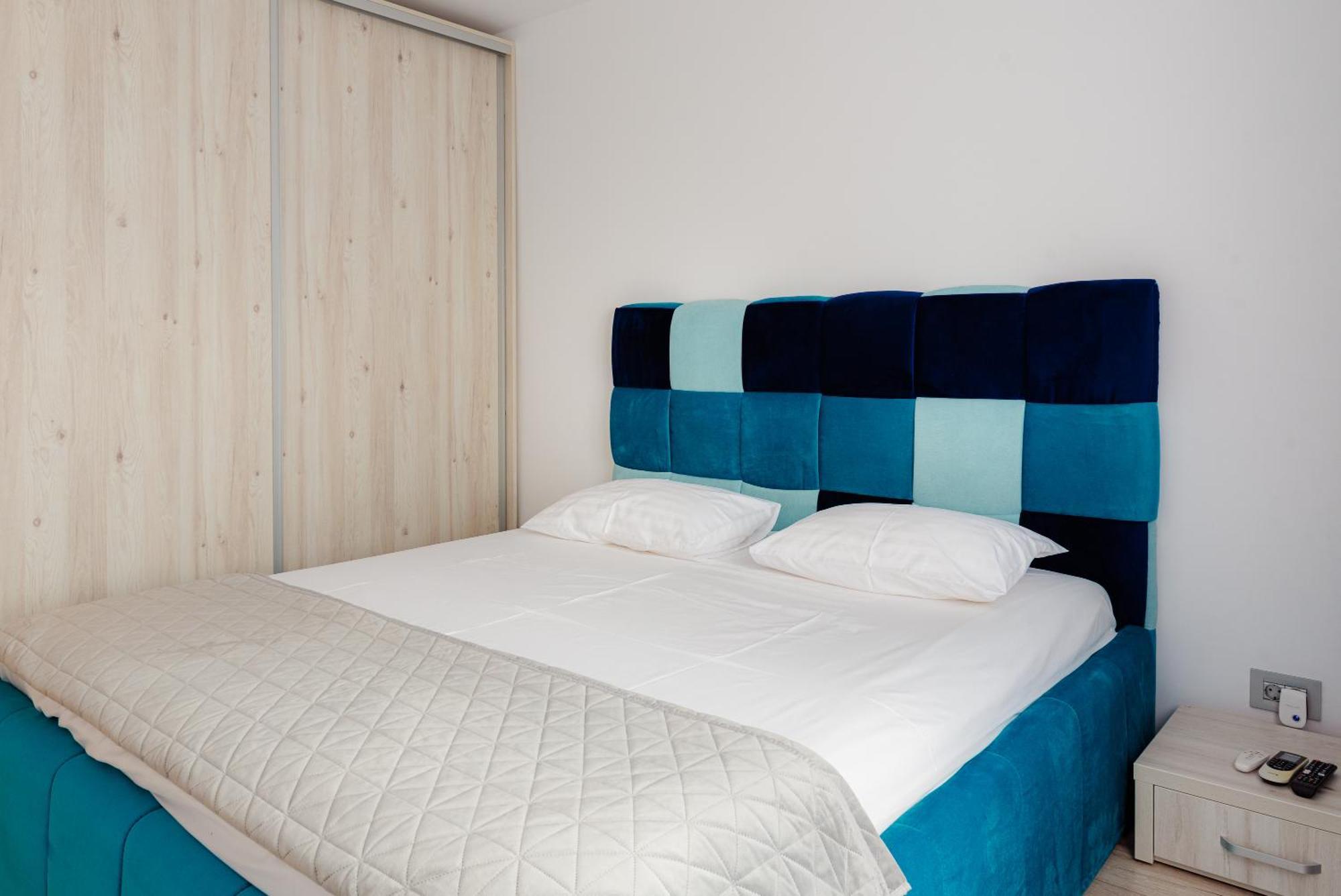 The Blue Norwegian House Apartment Bucharest Exterior photo